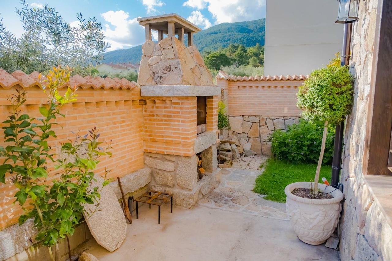 Casa Los 5 Canos Sotillo de la Adrada Exterior foto