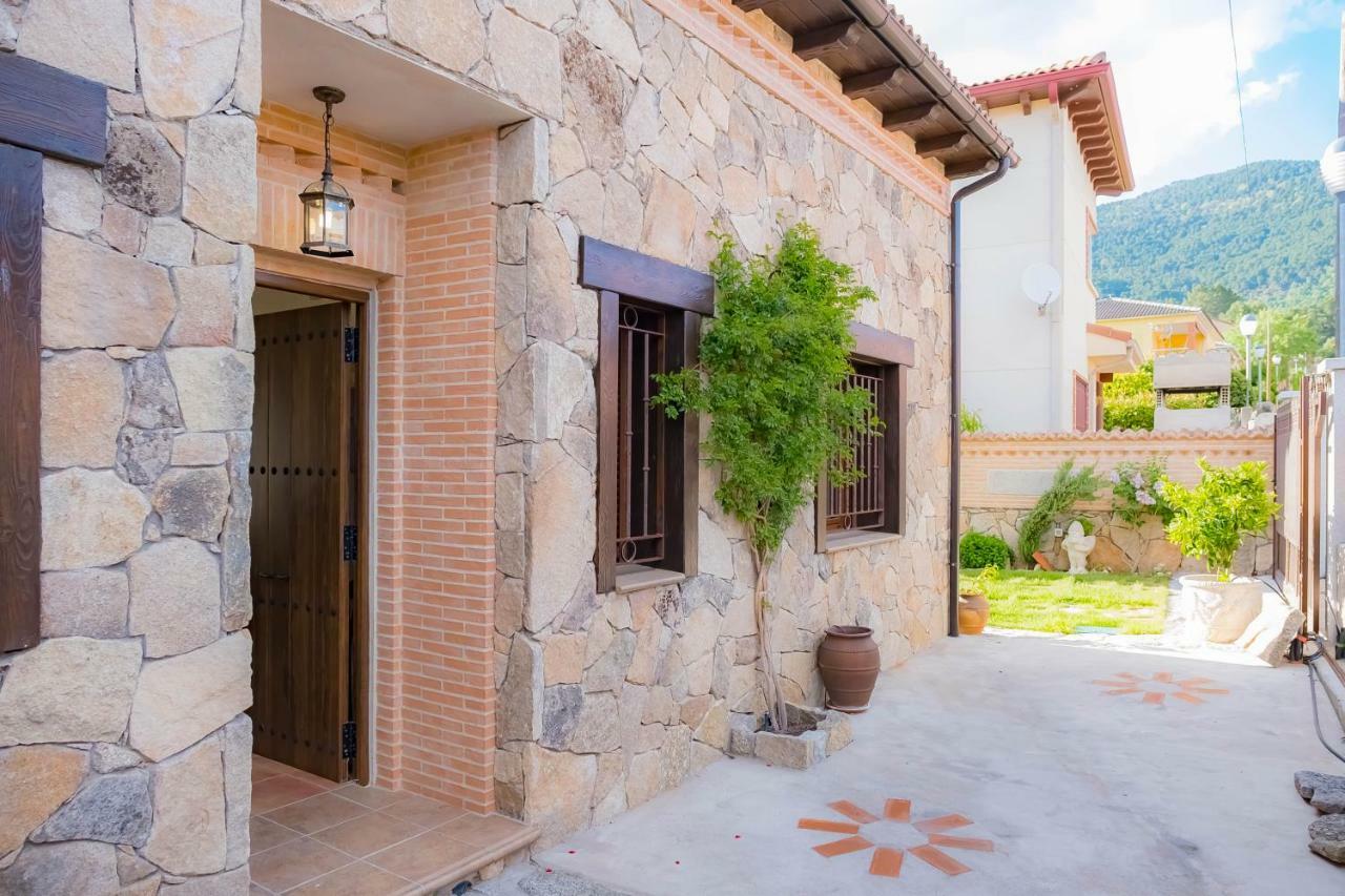Casa Los 5 Canos Sotillo de la Adrada Exterior foto