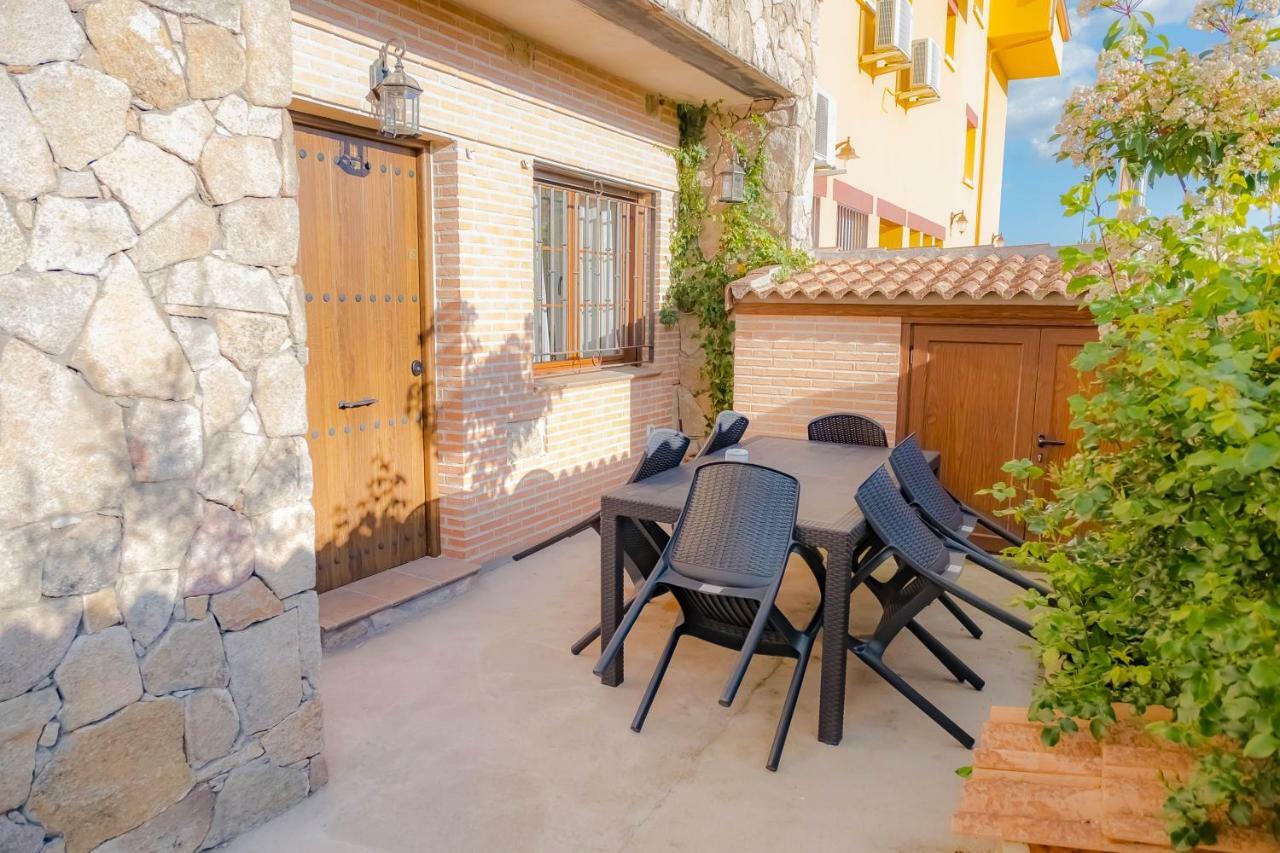 Casa Los 5 Canos Sotillo de la Adrada Exterior foto